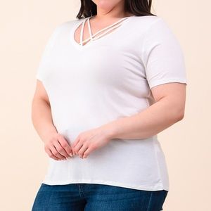 "CROSS ME" PLUS BLACK SHIRT SIMPLE FOR ANY OUTFIT